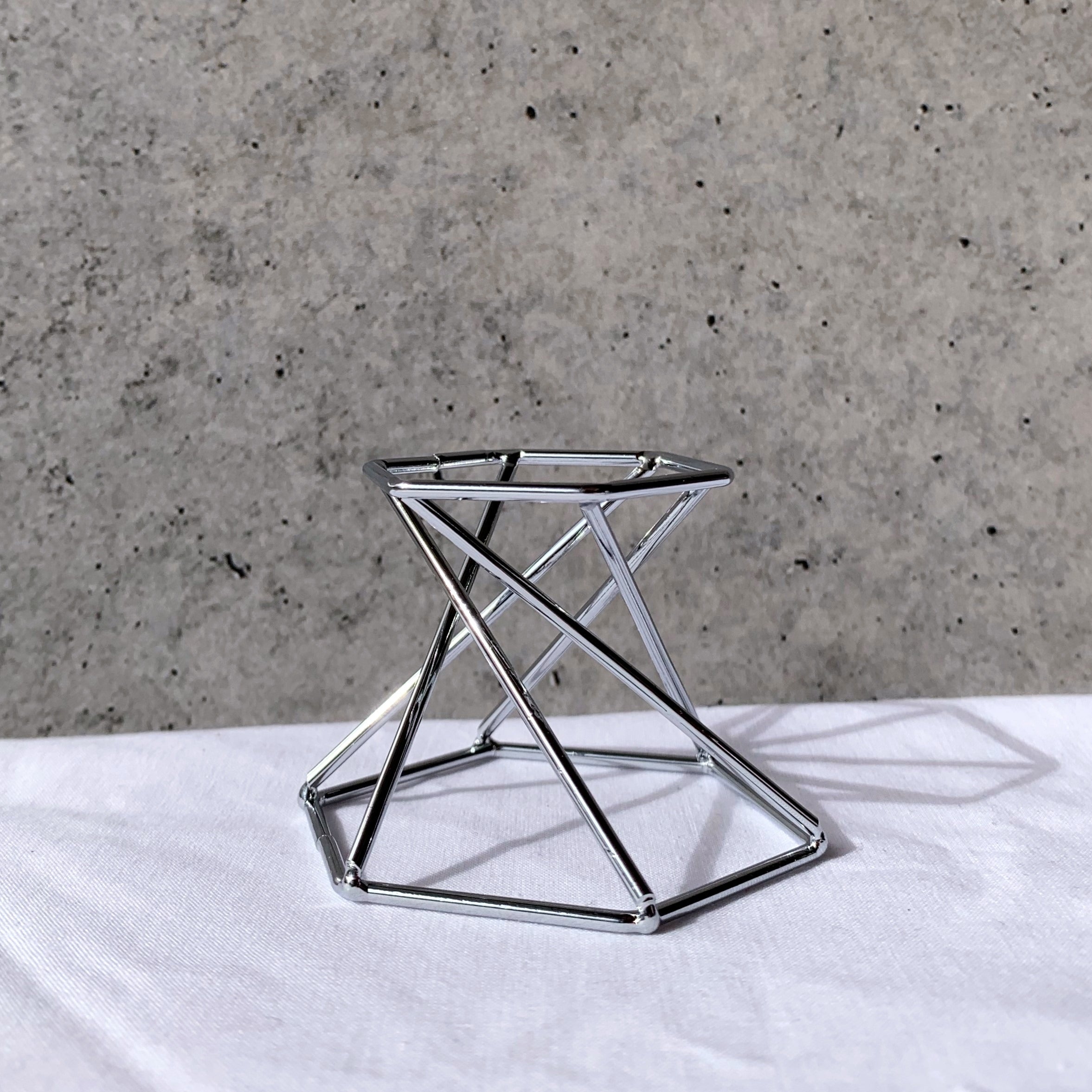 Reversible Hexagon Sphere Stand