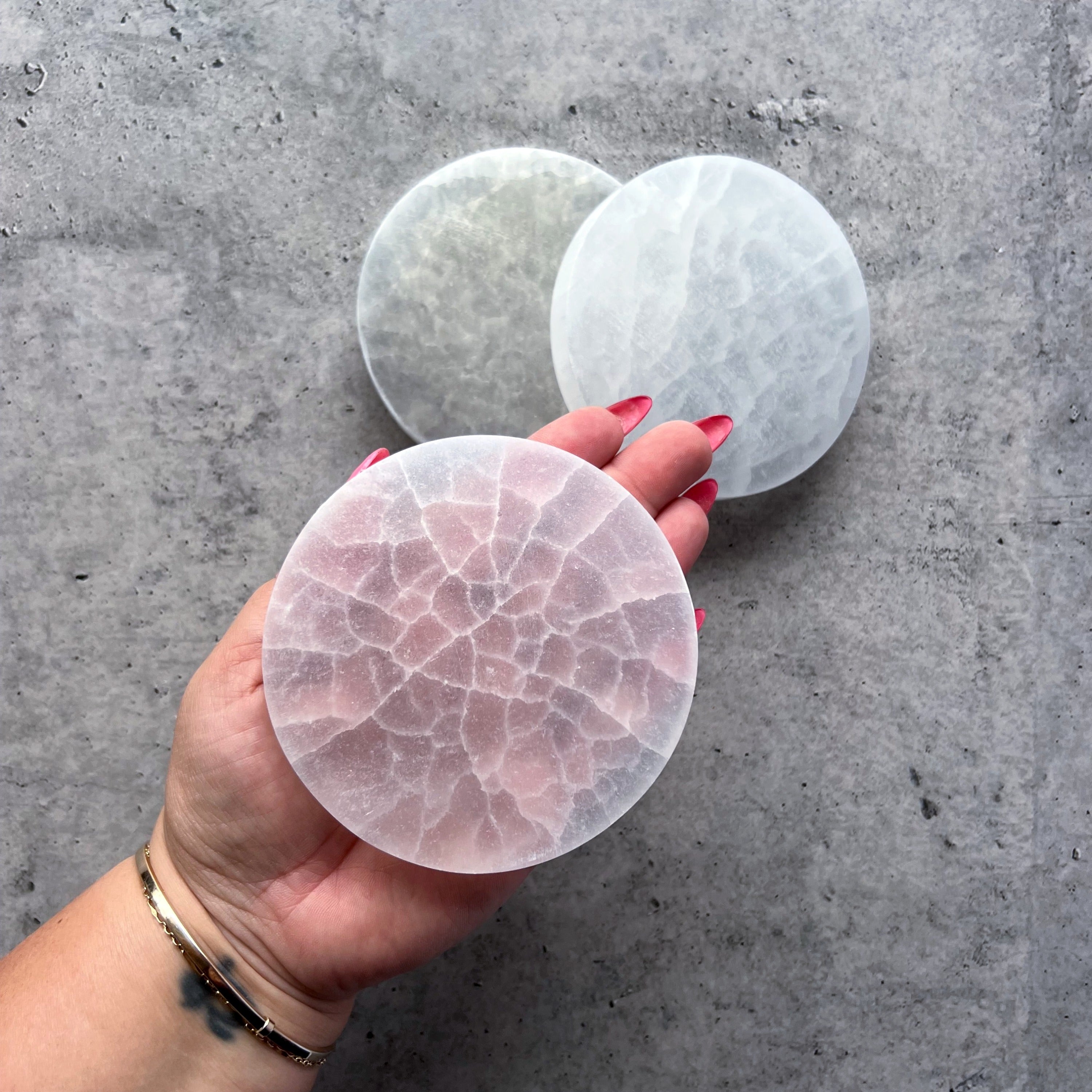 Selenite Round Charging Plate | Medium