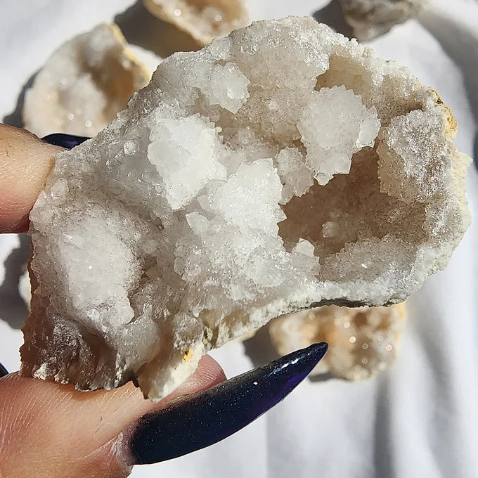 Single Quartz Geode | Small