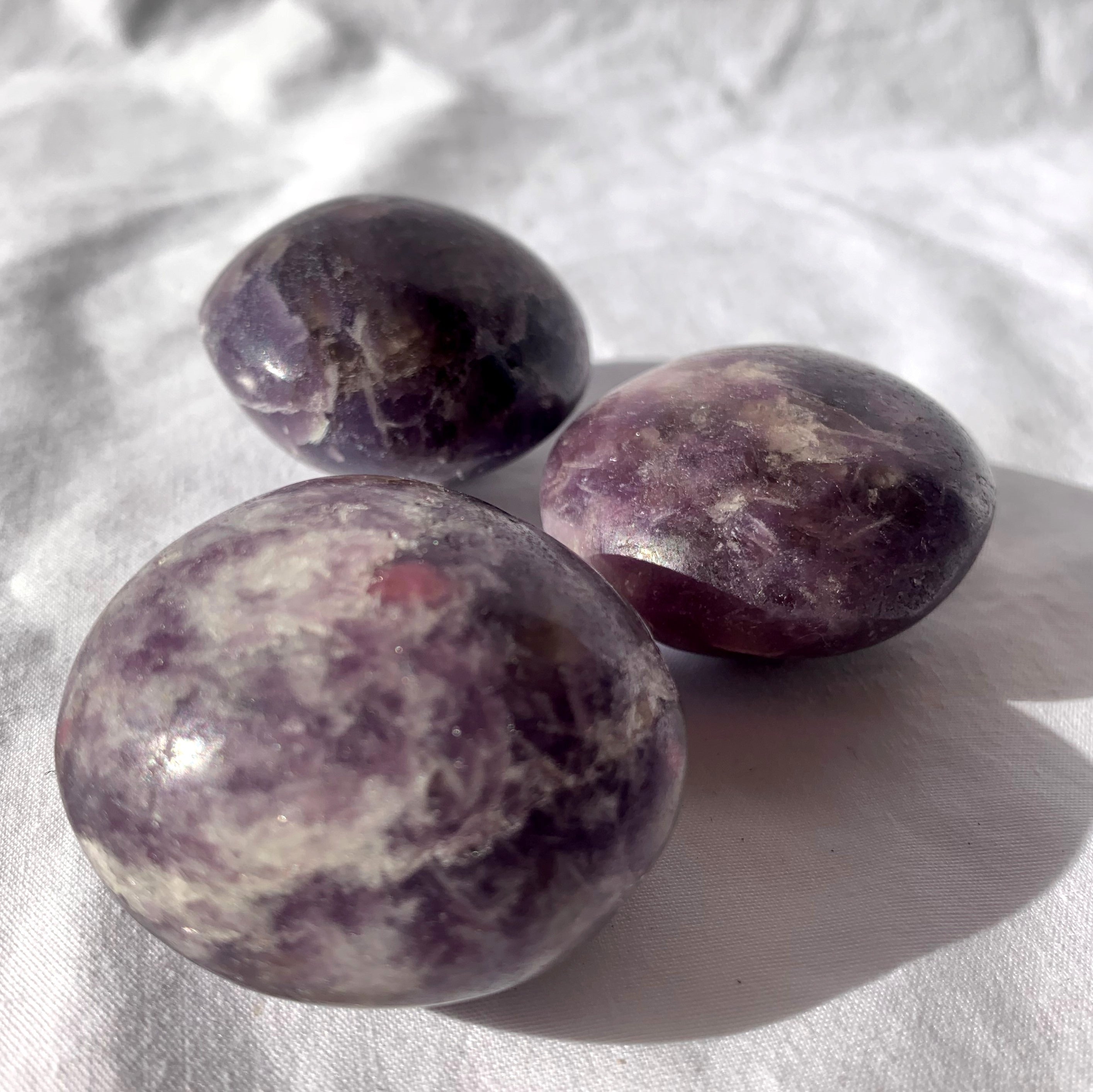 Lepidolite Palm Stone | Medium