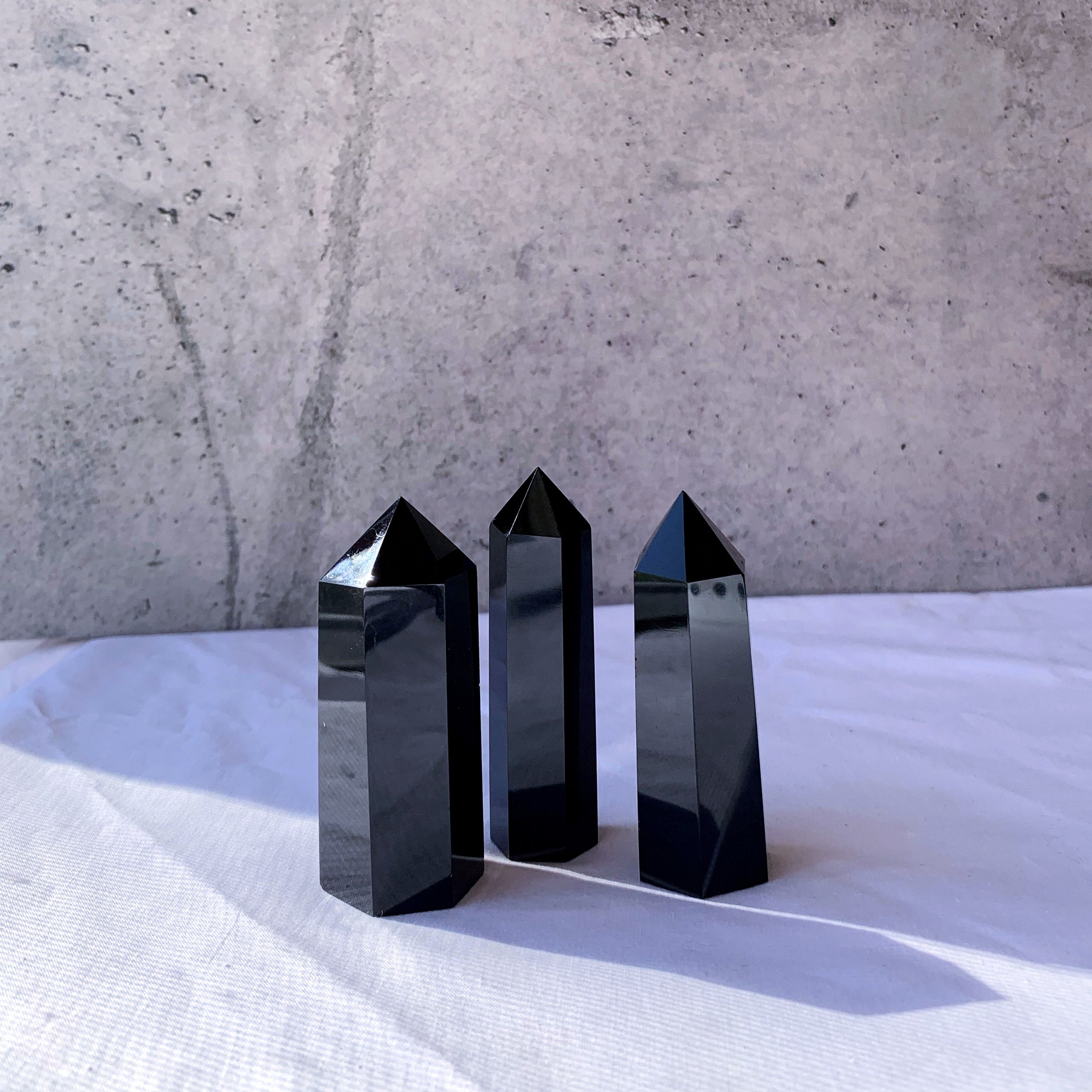 Black Obsidian Generator Point l Small
