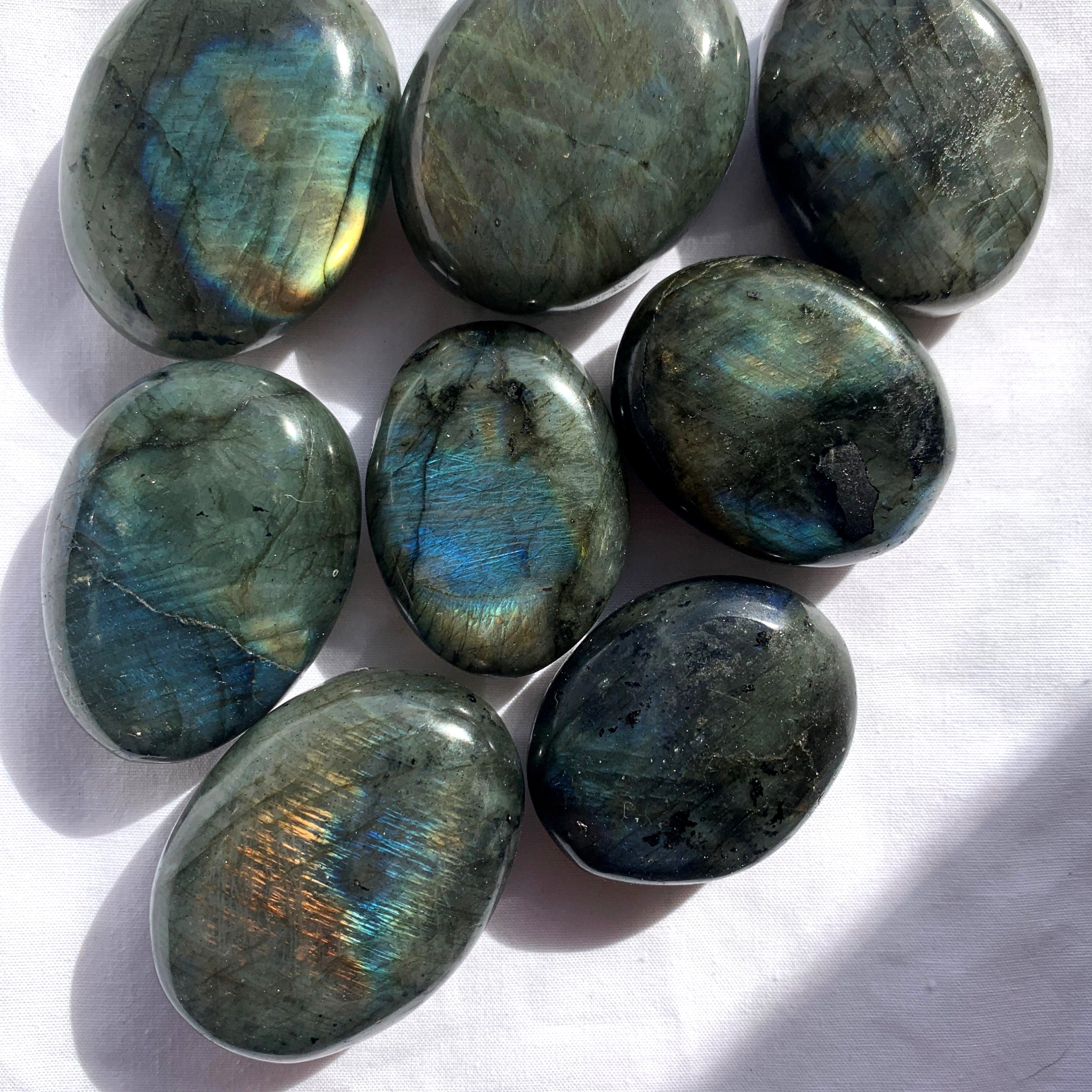 Labradorite Palmstone | Small