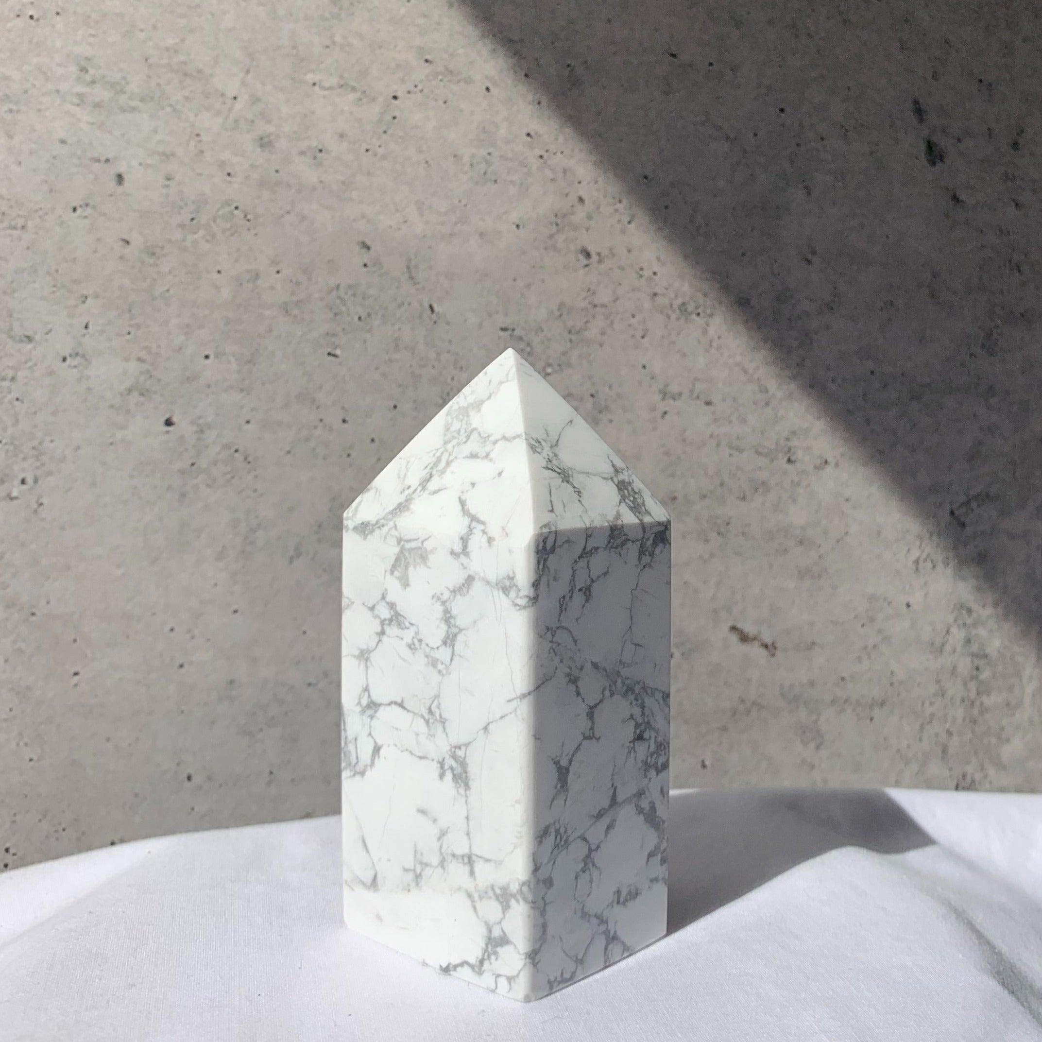 Howlite Generator Tower