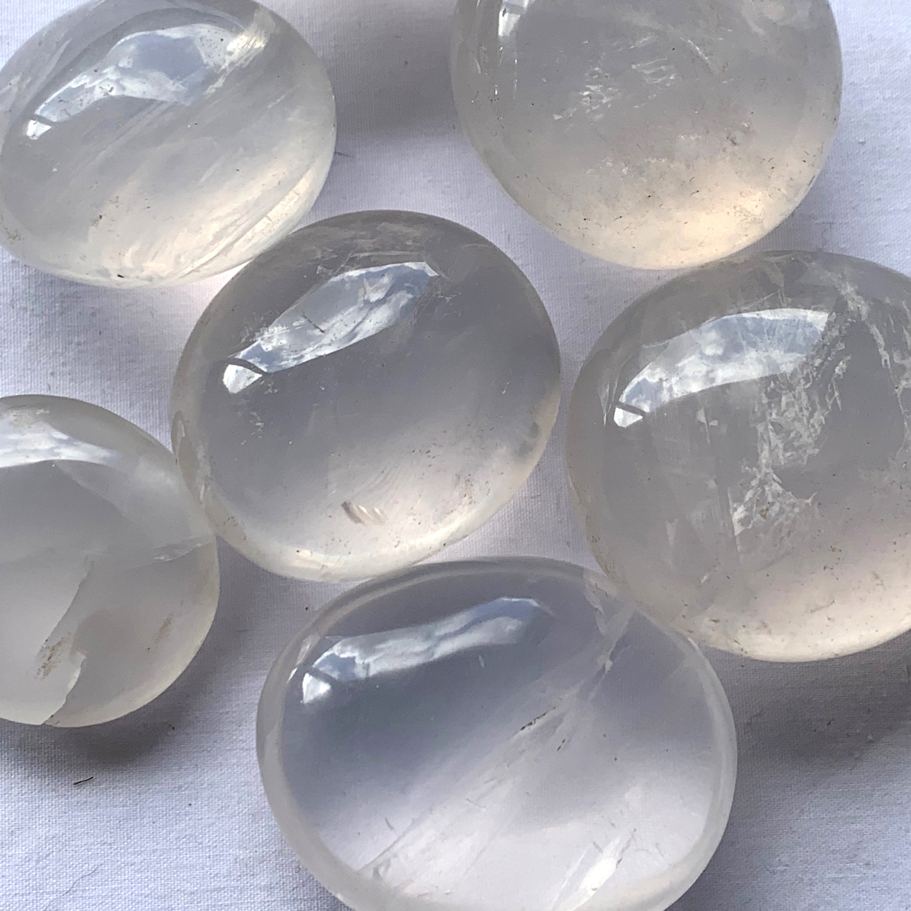 Girasol Quartz Palmstone | Medium