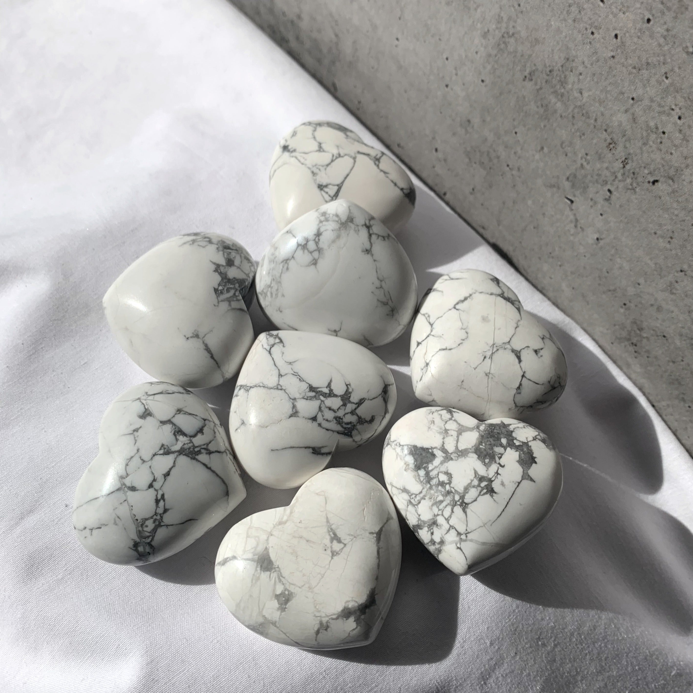 Howlite Heart | Medium