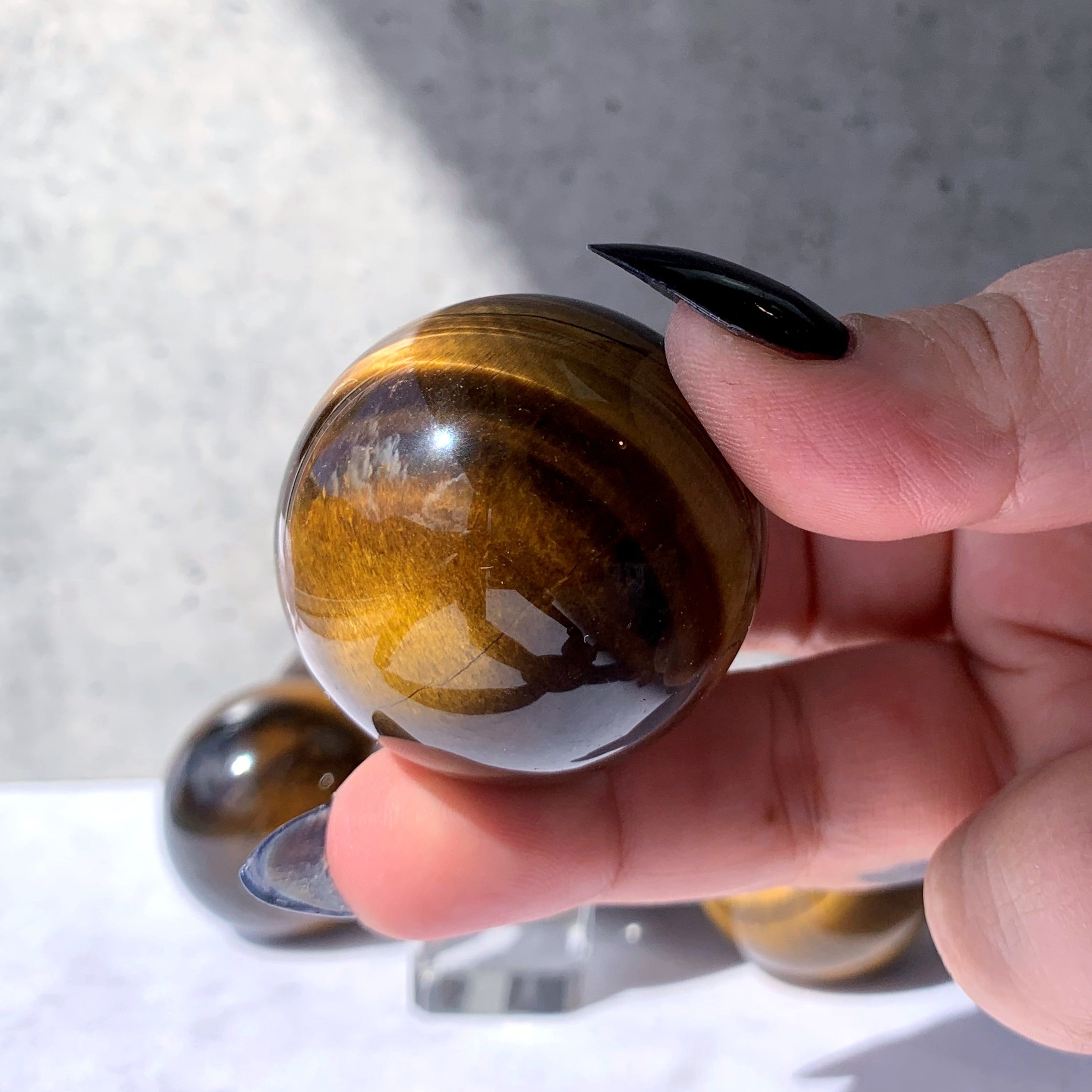 Tiger Eye Sphere | Medium