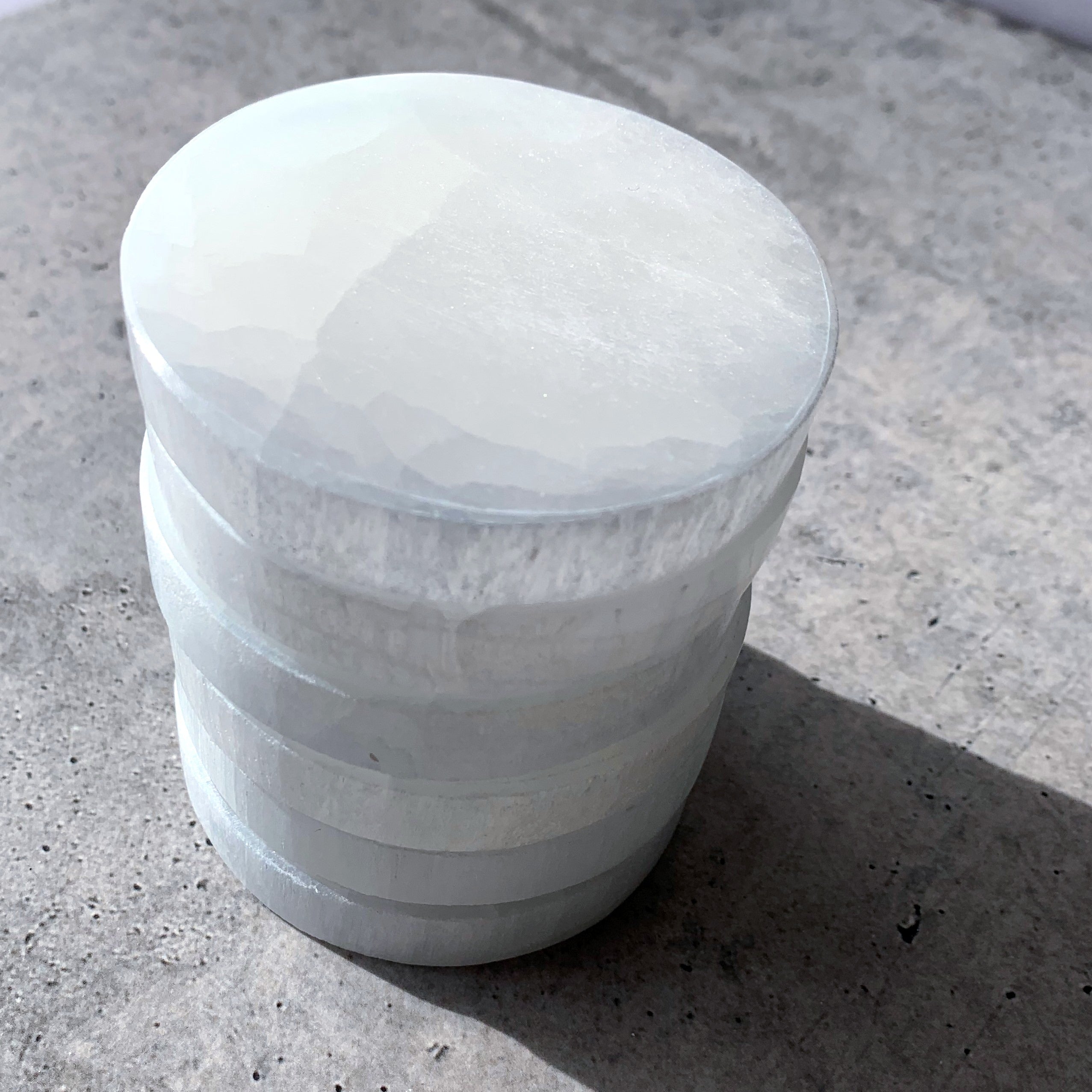 Selenite Round Charging Plate | Small