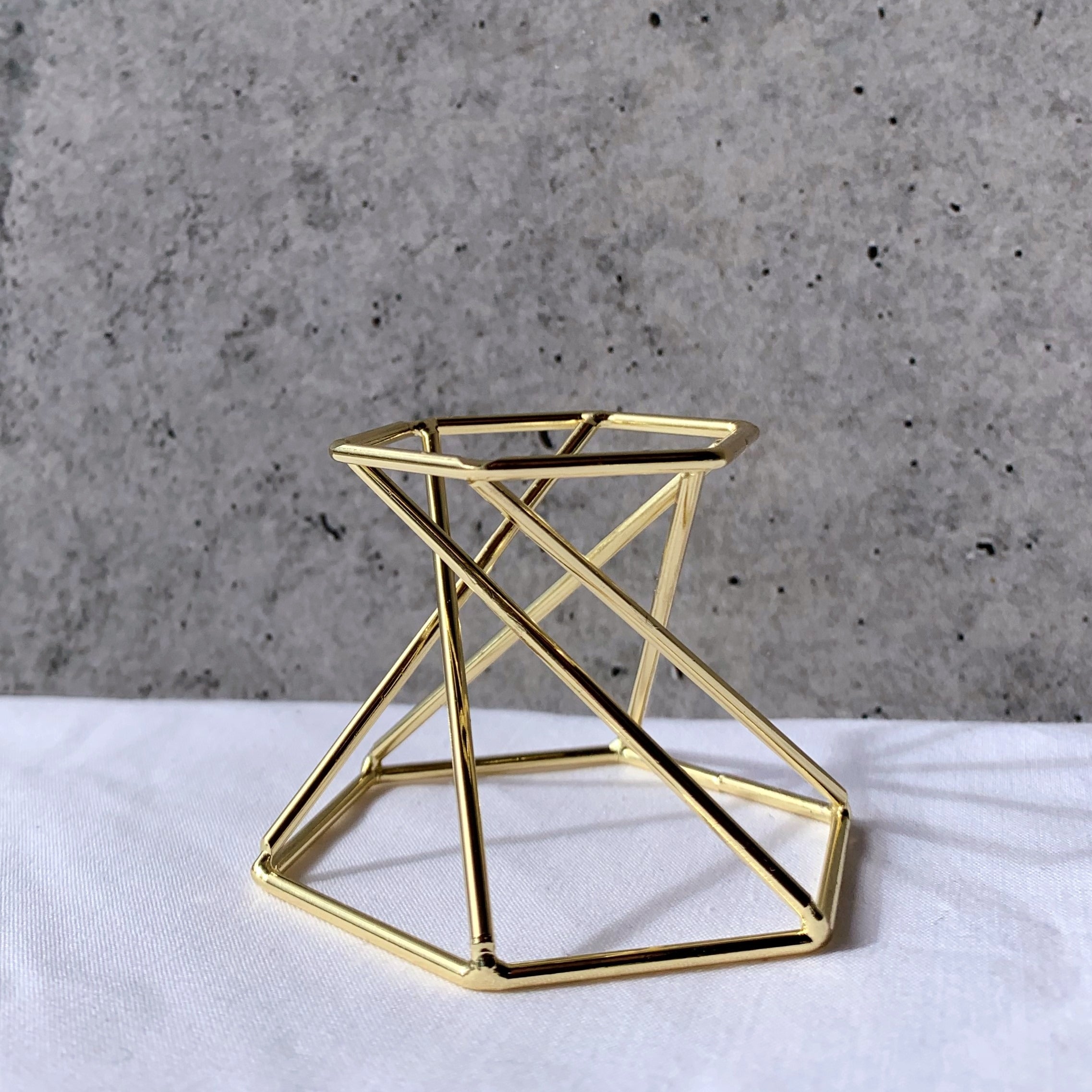 Reversible Hexagon Sphere Stand