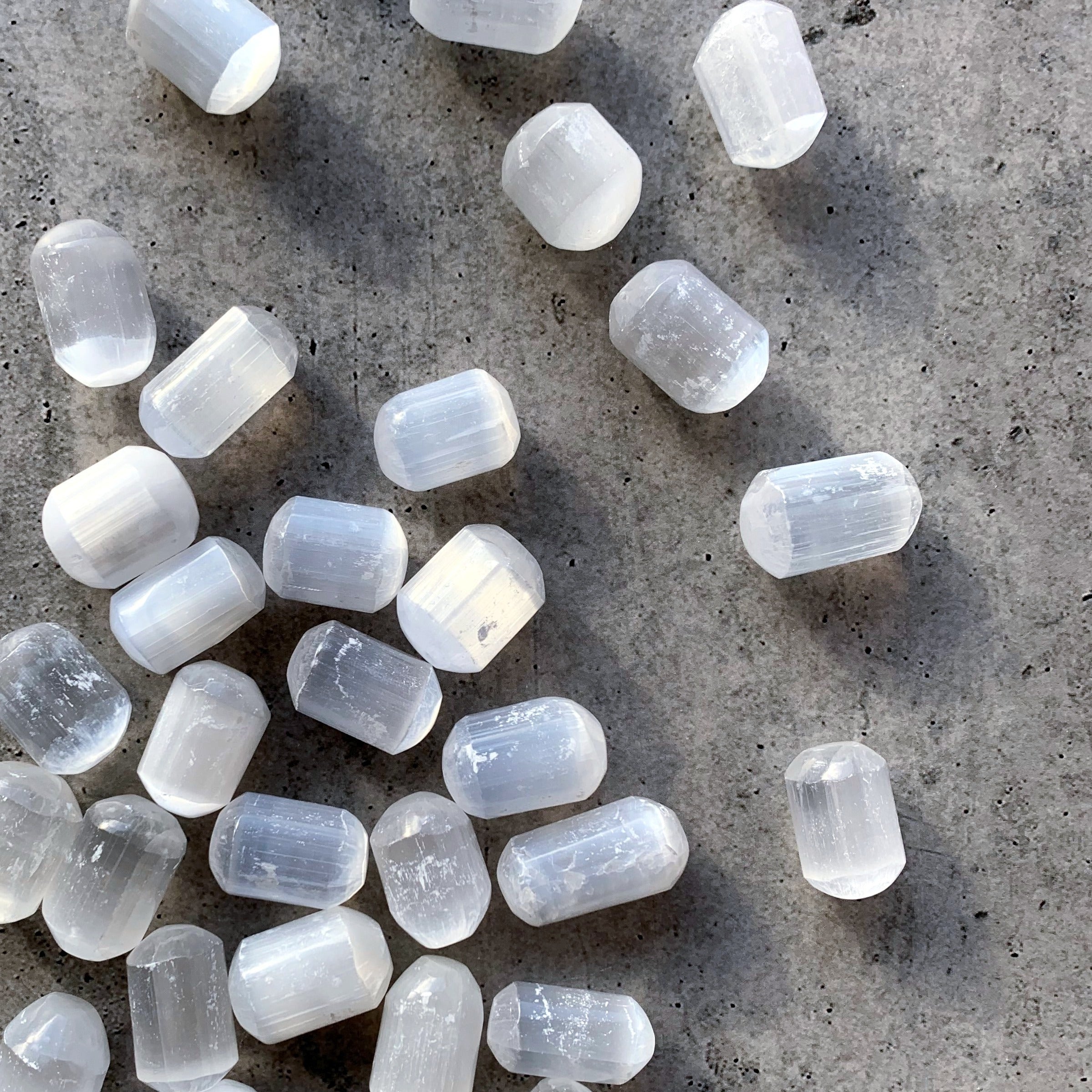 Selenite Tumble | Small