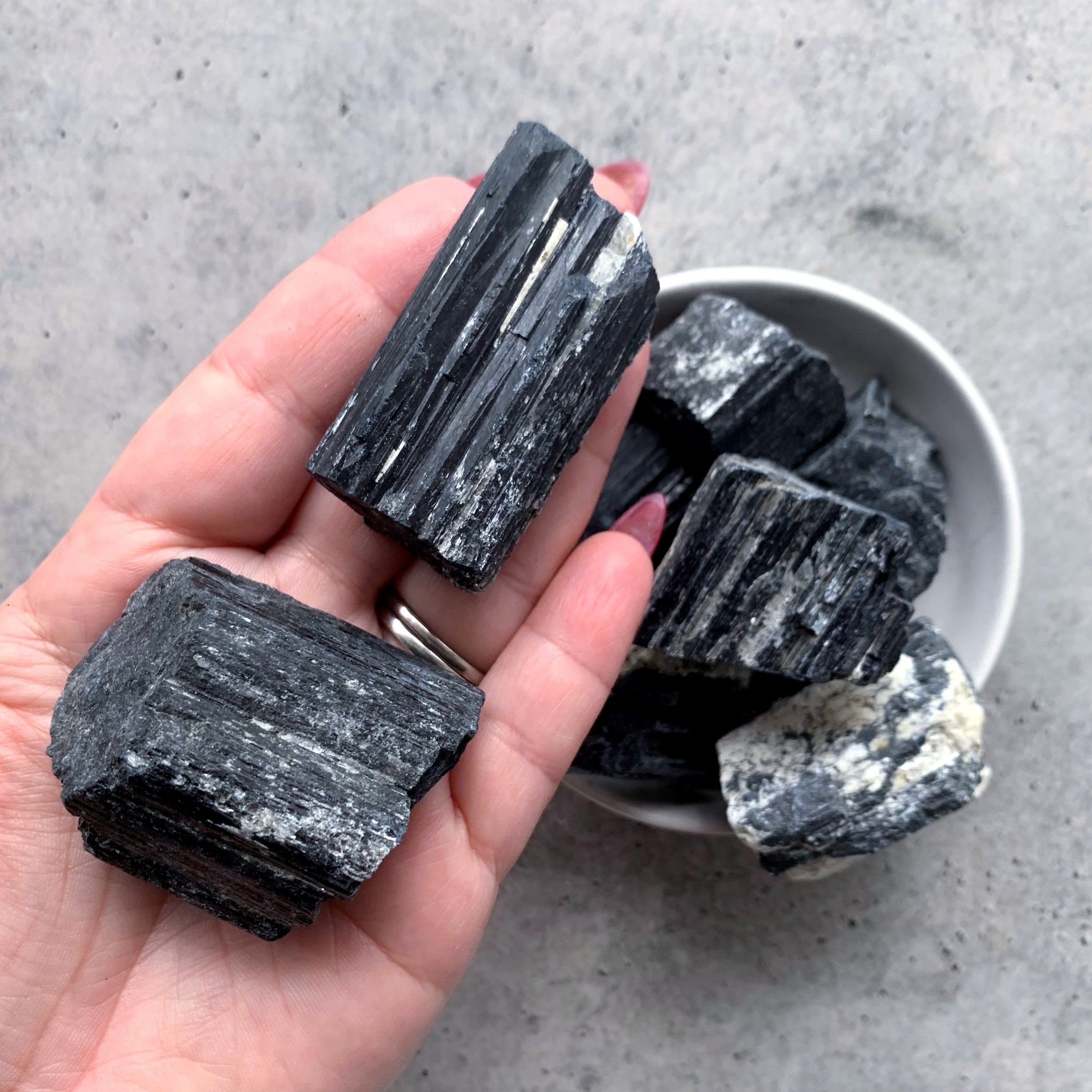 Black Tourmaline Raw | Medium