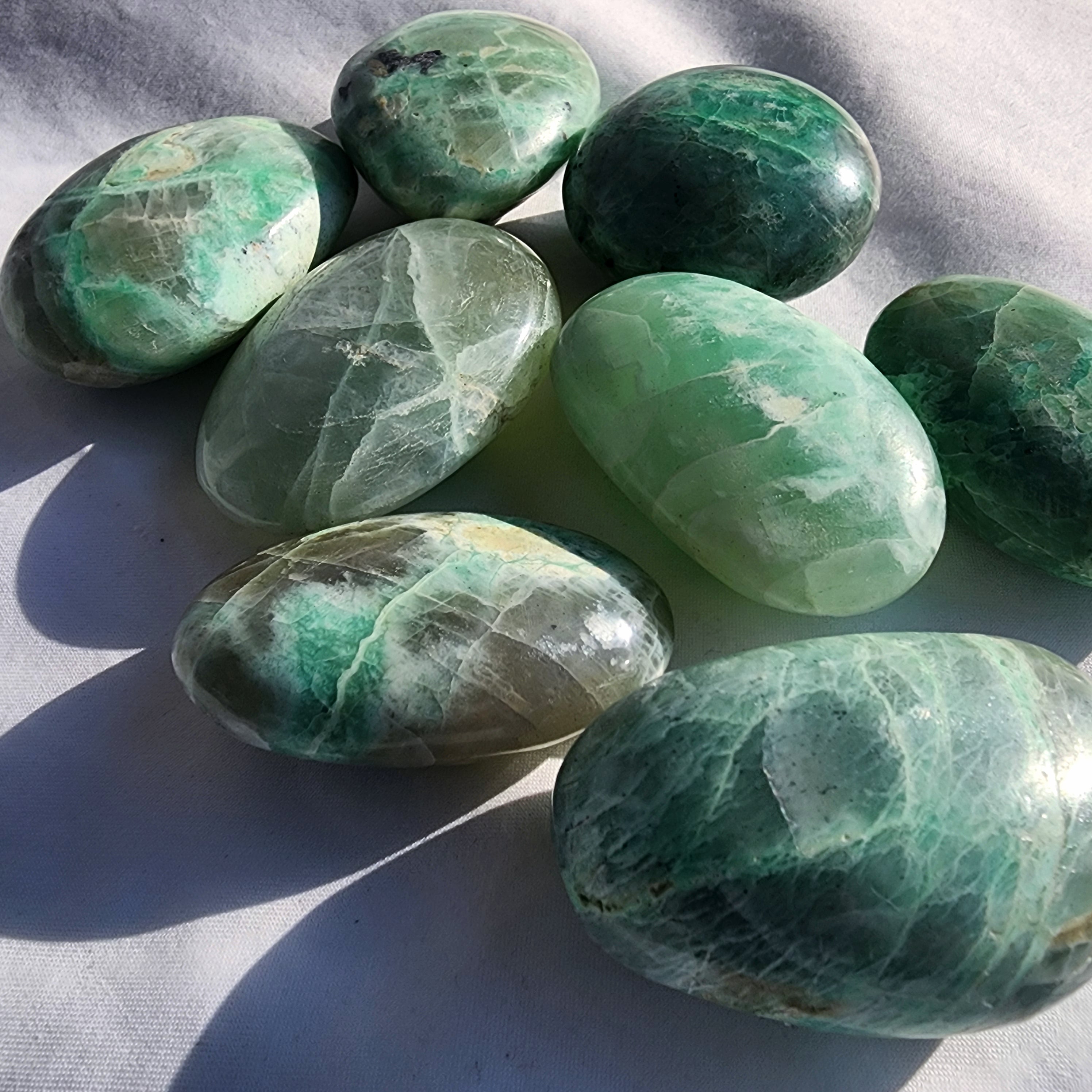 Green Moonstone Palmstone | Medium